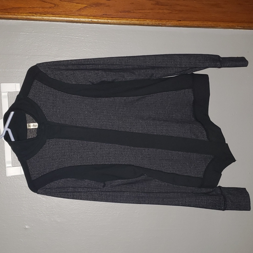 Light weight zip up jacket